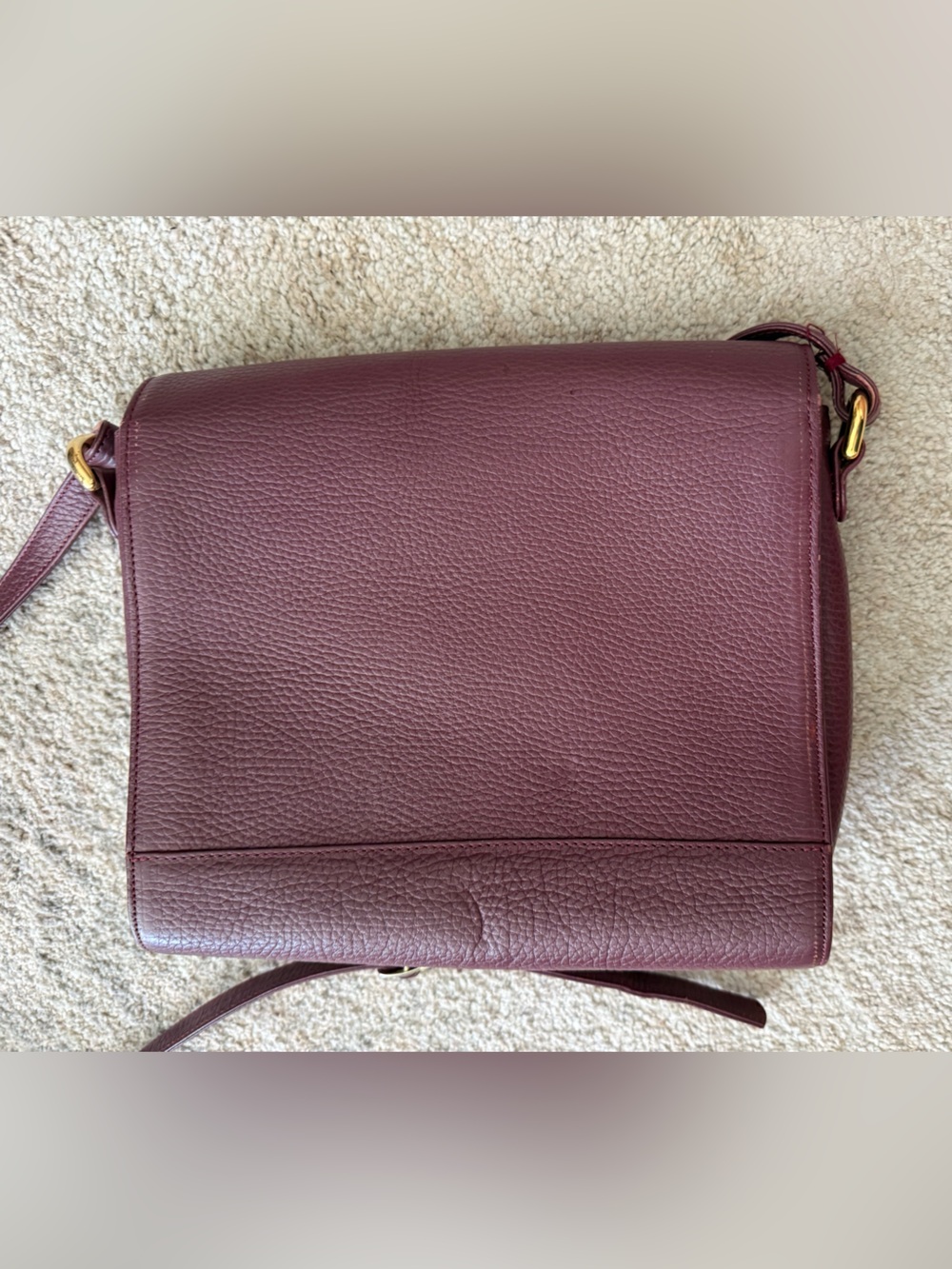 Cuyana Burgundy Leather Crossbody Bag - Picture 2 of 12